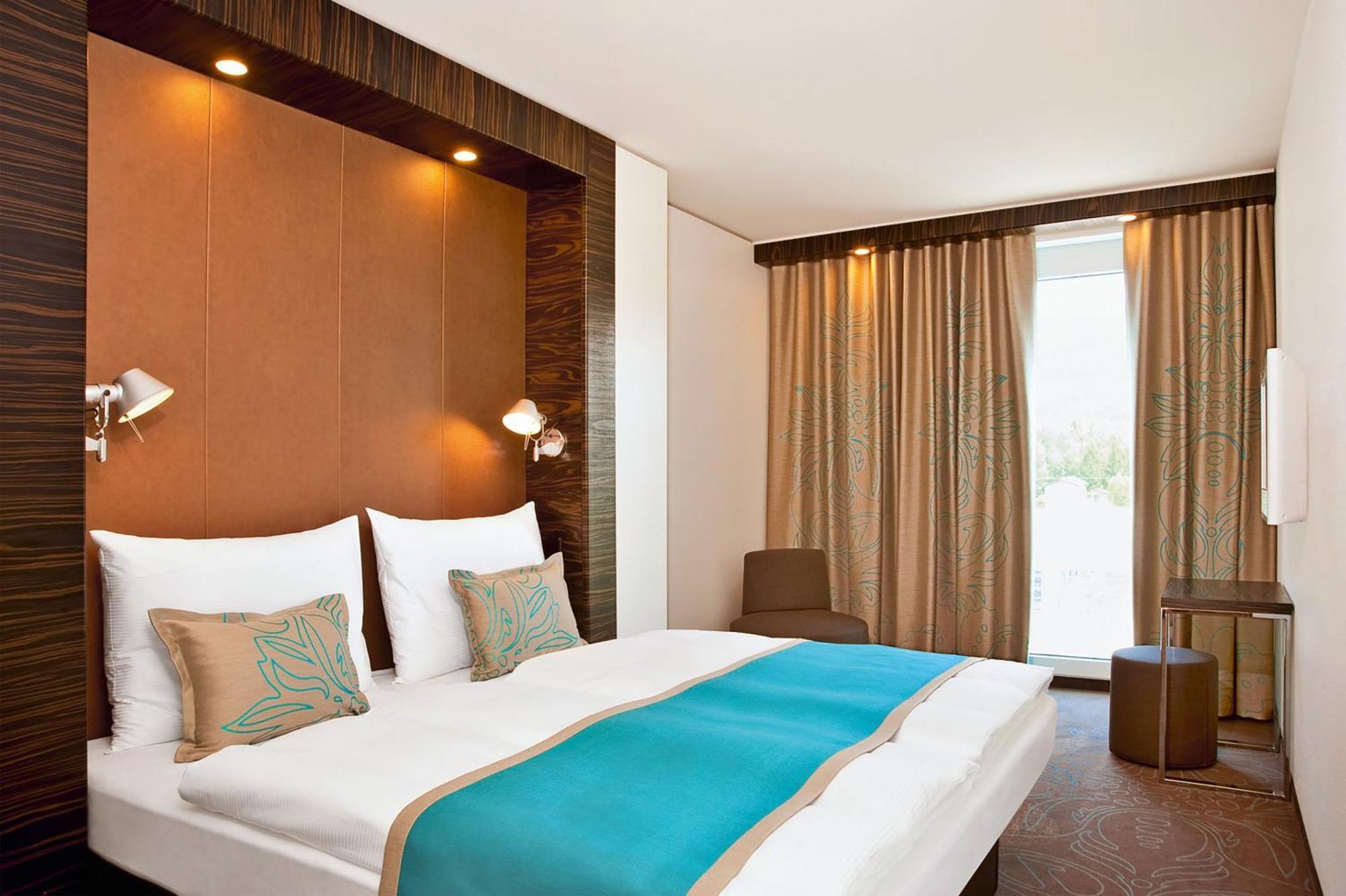 Hotel One