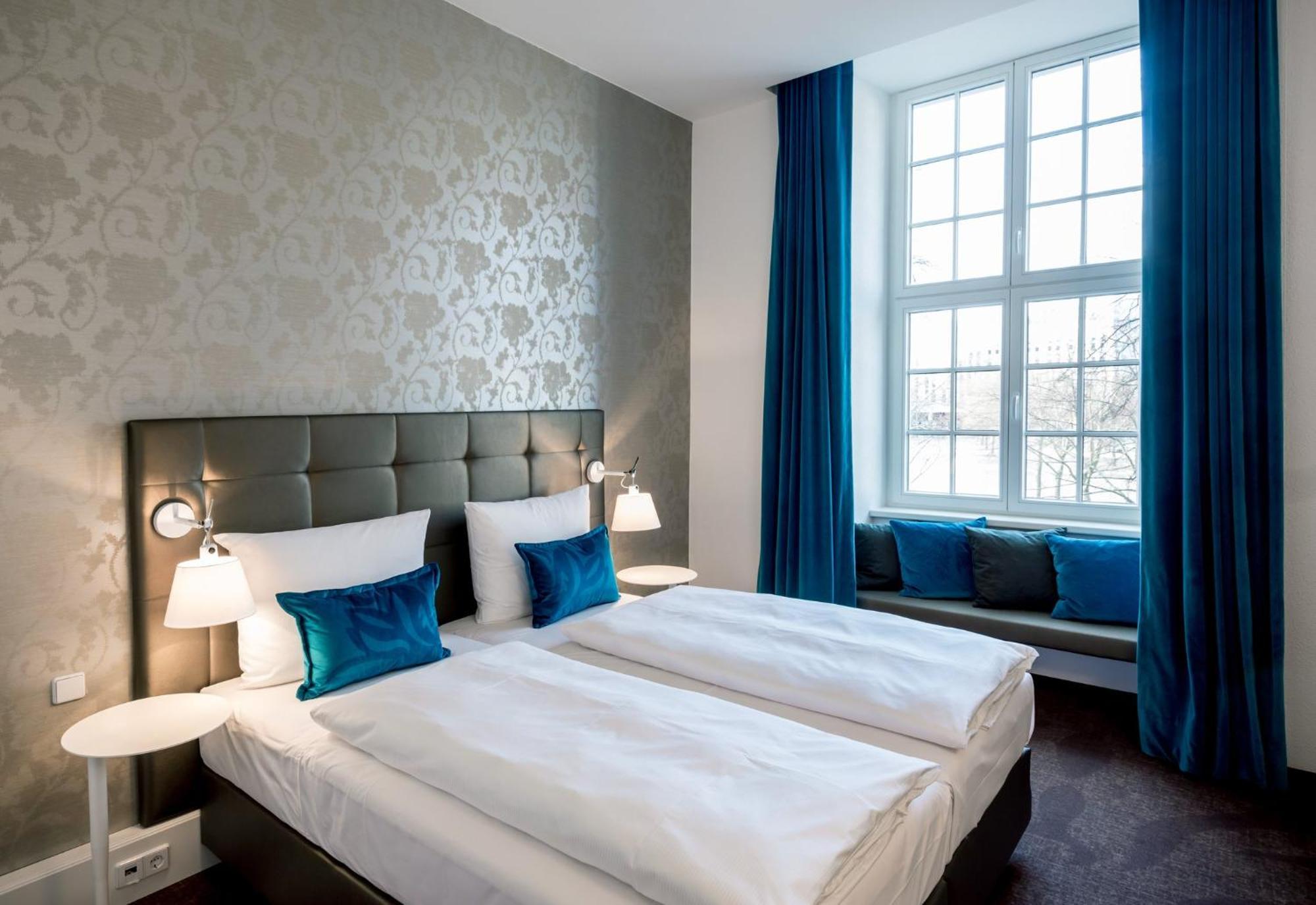 One Hotel 3*