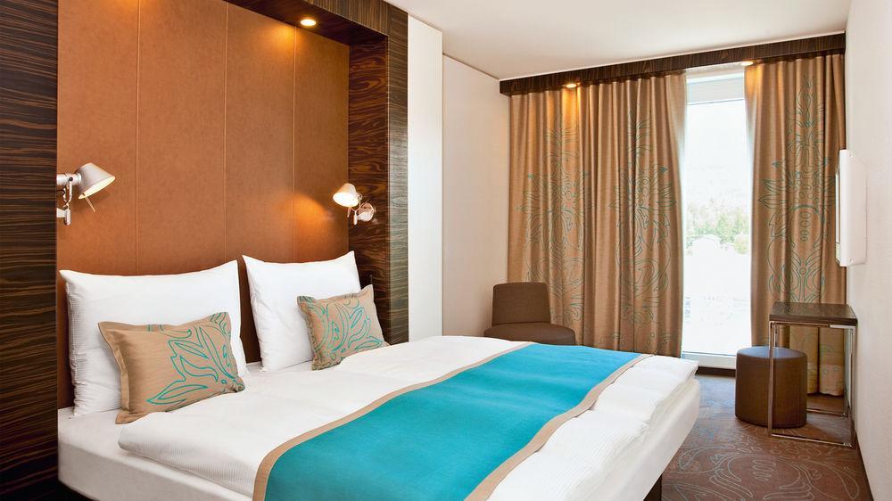 One 3* Magdeburg